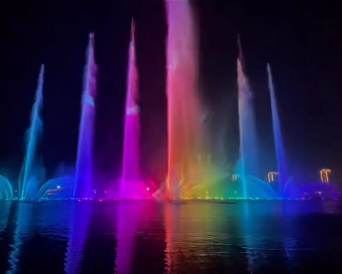 Ruyi Lake Large Musical Fountain in Changchun City, Jilin Province