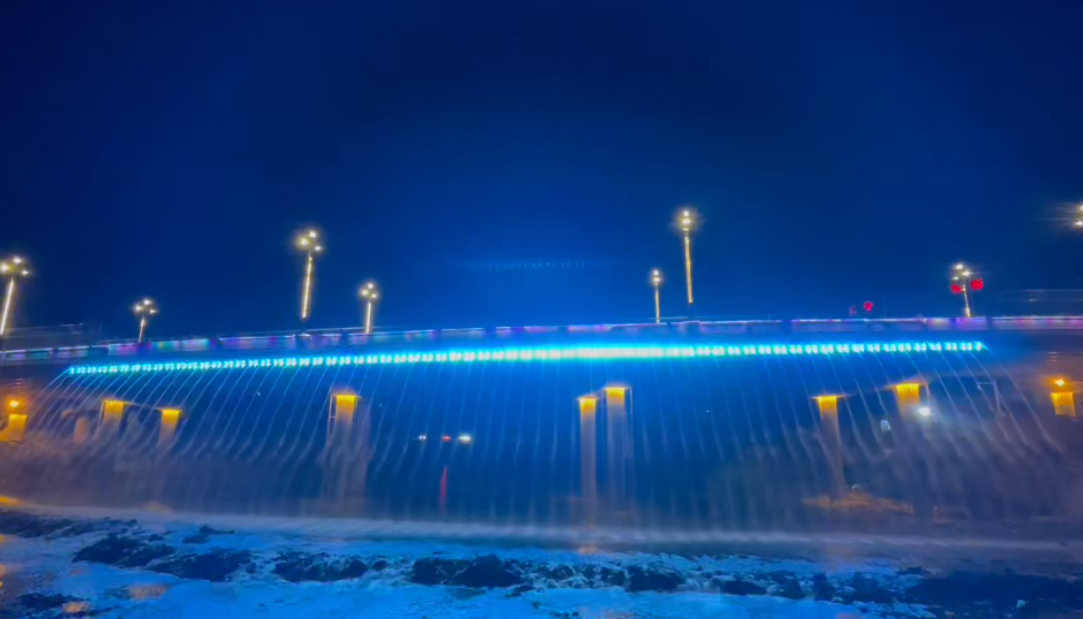 Single-Side Water Curtain Musical Fountain on a Bridge in Benxi City, Liaoning Province