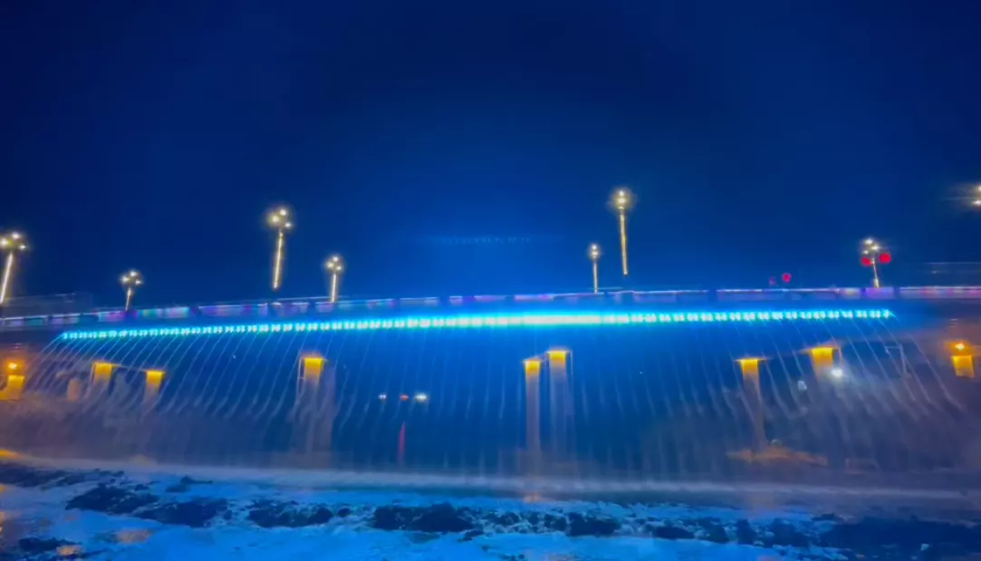Single-Side Water Curtain Musical Fountain on a Bridge in Benxi City, Liaoning Province