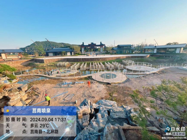 Lianhua Lake Musical Fountain in Junan County, Linyi City, Shandong Province